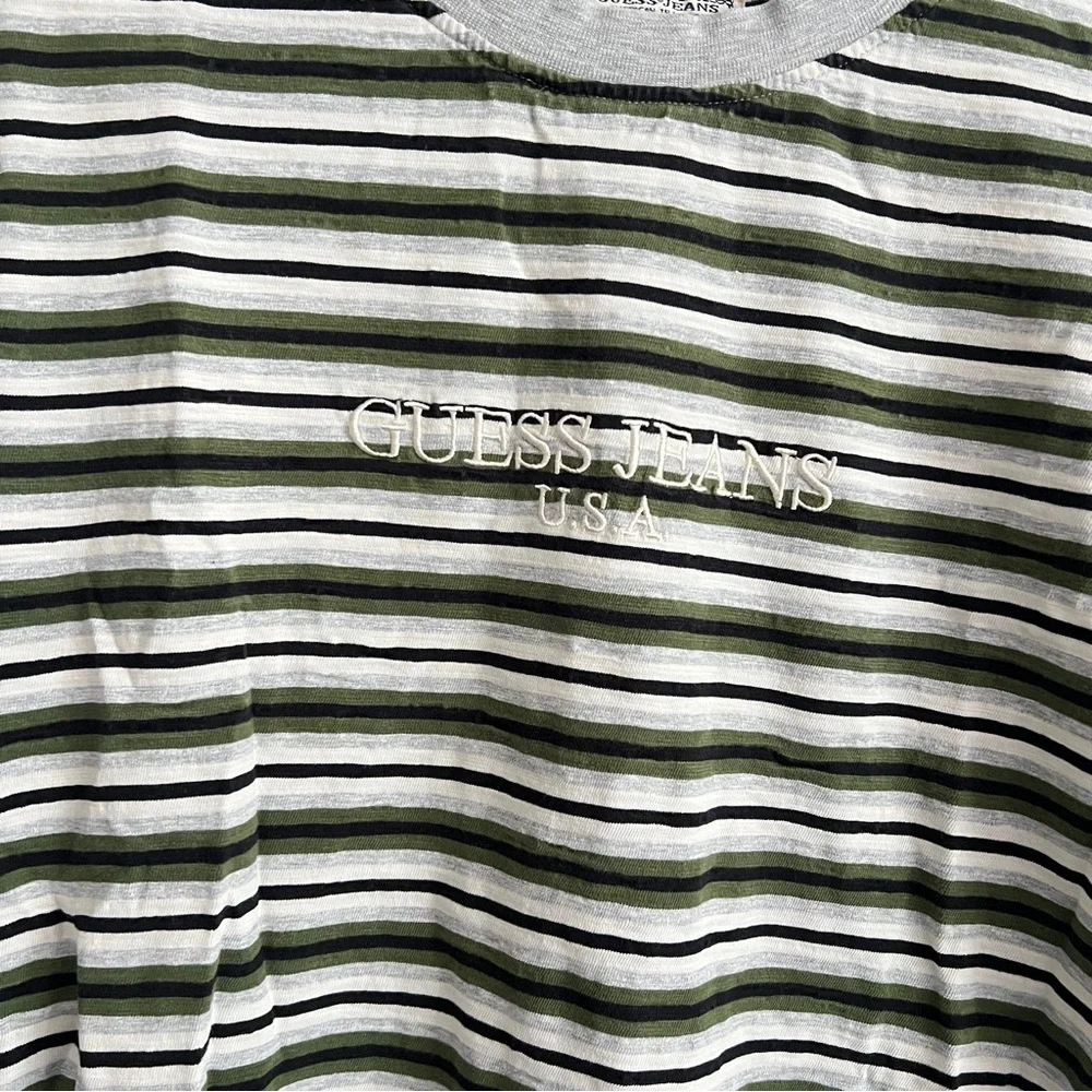 Vintage Guess Jeans USA Green Gray Stripe Logo T-Shirt Size S Y2K 90s Style - Picture 2 of 7